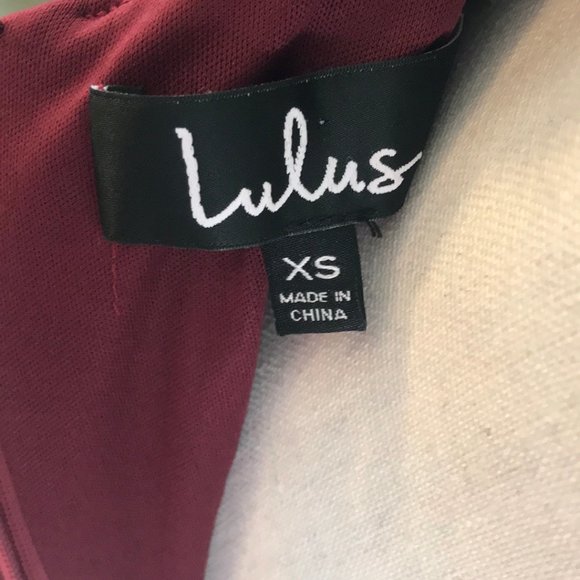 ❤️ Lulus XS Open Back Burgundy Skater Dress - Picture 2 of 6